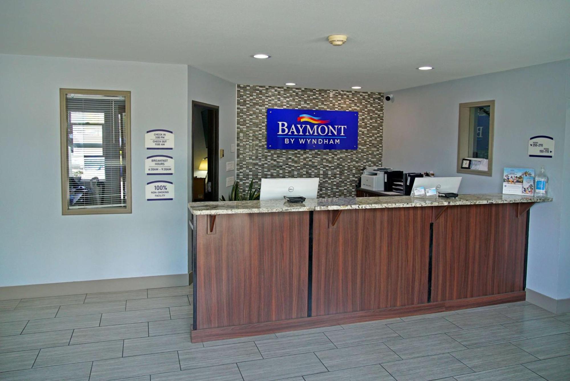 Baymont By Wyndham Monte Vista Hotel Exterior foto